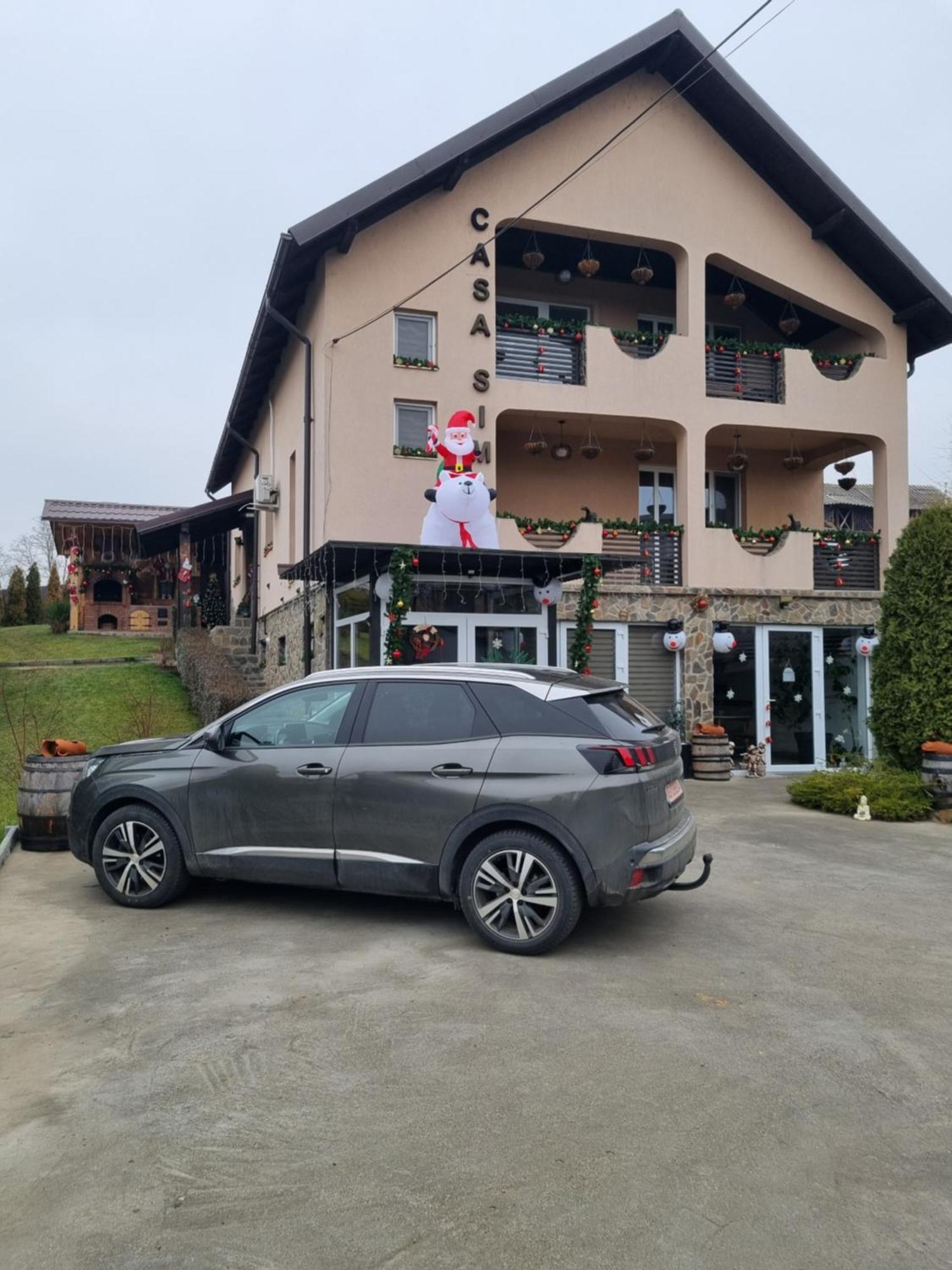 Casa Sima Hotel Curtea De Arges Exterior photo